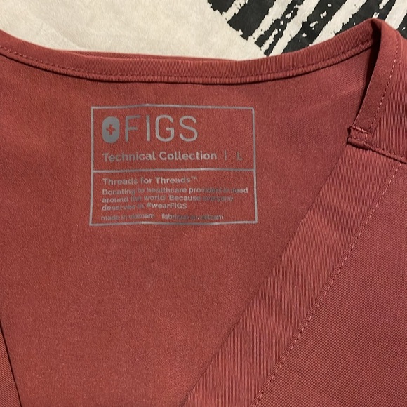 Figs Technical Collection top - Picture 2 of 3